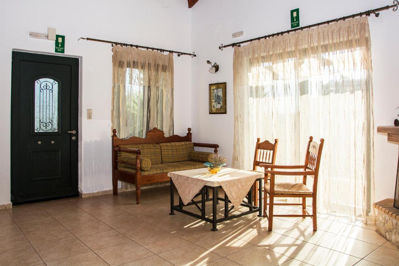Villa Manos Kalamitsi Amygdali Экстерьер фото